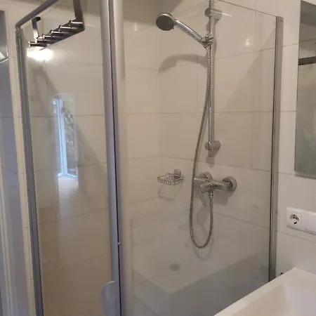 Lejlighed Top-2 In Mit Terrasse