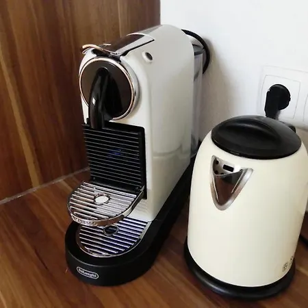 Top-2 In Mit Terrasse Appartement *