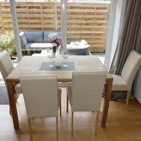 Top-2 In Mit Terrasse アパート ザルツブルク